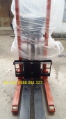 Xe nâng tay cao 1m6, 2m chính hãng giá tốt 0988 081 327