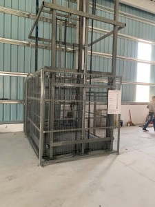 Thang nâng hàng 500kg, Thang nâng hàng tự chế, Thang nâng hàng 250kg, Thang nâng hàng mini